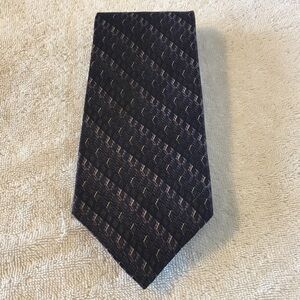 David Taylor Tie
